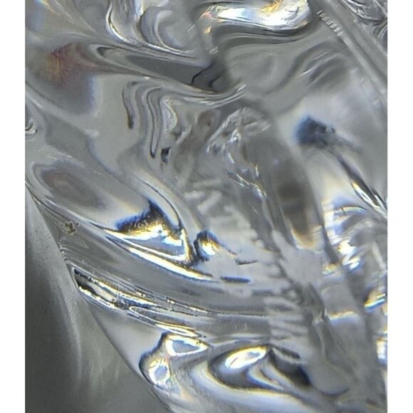 Waterford Crystal Angel Ornament With "Fellowship" Banner & Red Cord - Picture 4 of 5